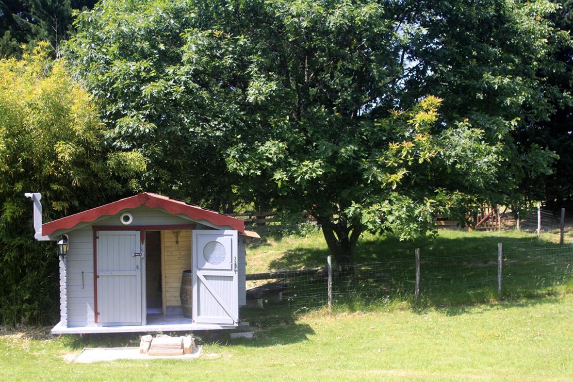 Tente Trappeur Ada, Au Jardin De La Vouivre Saint-Vincent-en-Bresse Bagian luar foto